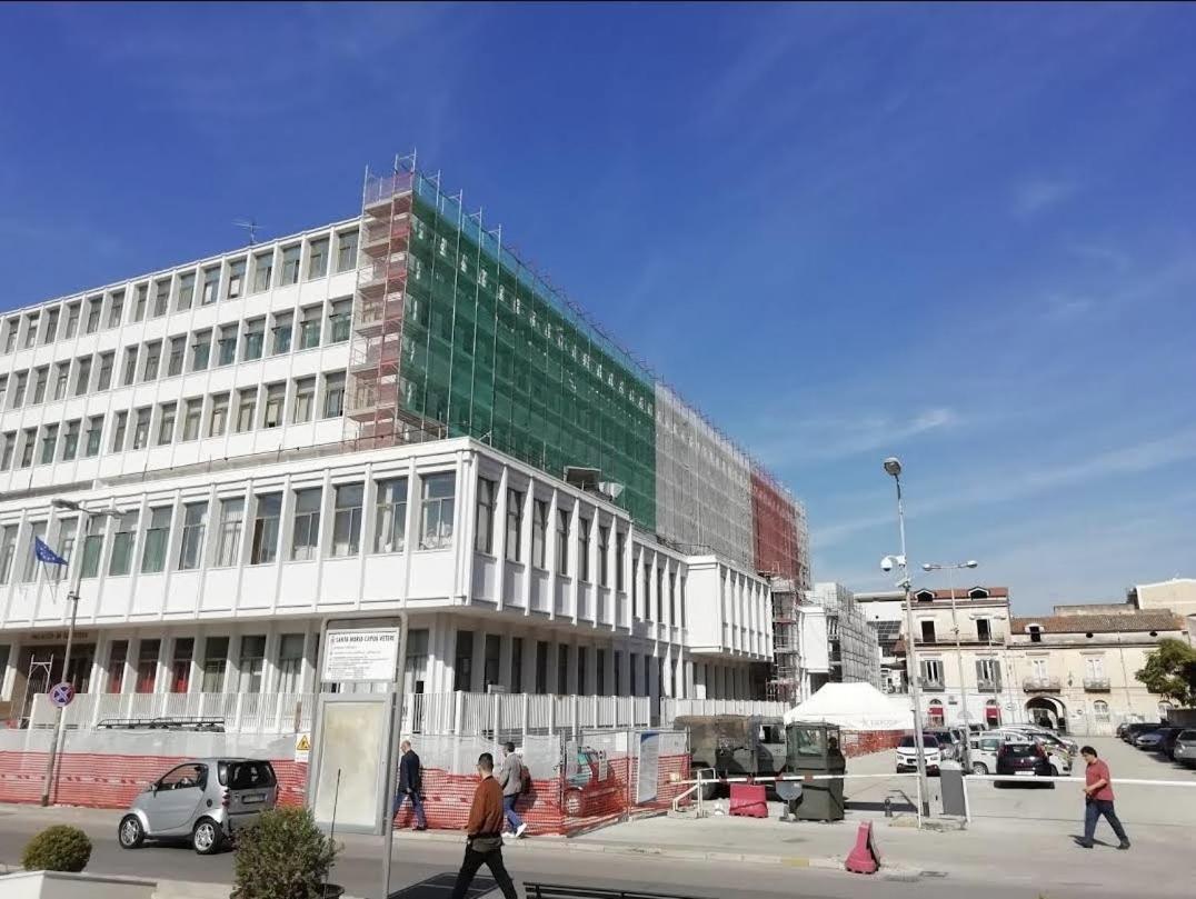 Casa Palazzine Ovest In Centro Citta Leilighet Santa Maria Capua Vetere Eksteriør bilde