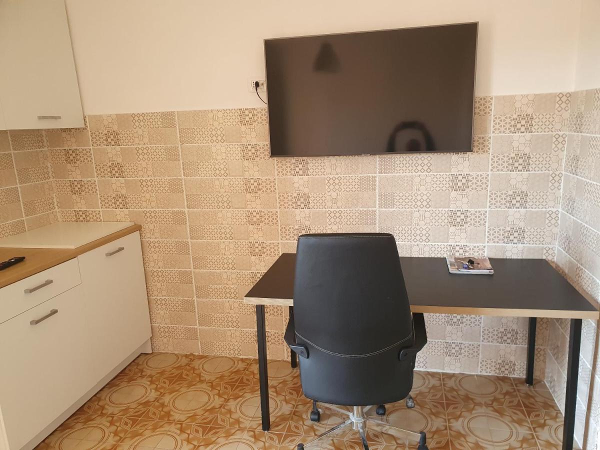 Casa Palazzine Ovest In Centro Citta Leilighet Santa Maria Capua Vetere Eksteriør bilde